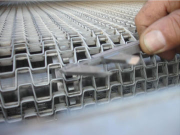 Type de nid d'abeilles d'utilisation de céramique de bande de conveyeur de fil plat d'acier inoxydable de haute catégorie